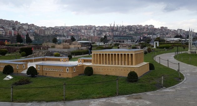 Miniatürk’teki Anıtkabir maketi yenilendi