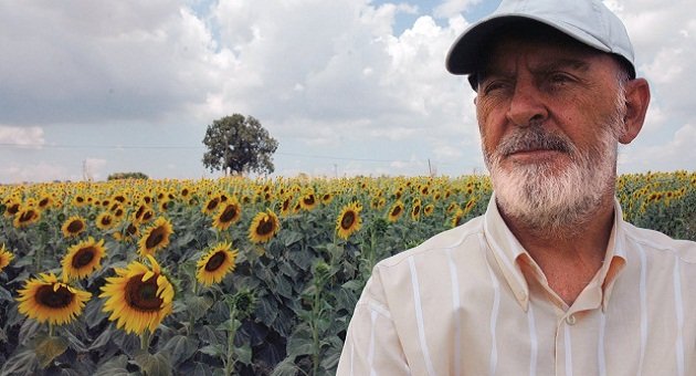 Mustafa Kutlu'dan yeni hikaye: Tirende Bir Keman