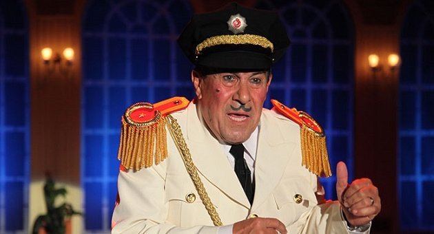 Şehir Tiyatroları 3 oyunla Harbiye'de
