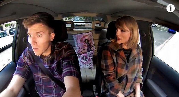 Taylor Swift'ten eğlenceli performans