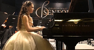 Piyanonun 'harika çocuğu' İlyun Bürkev'den 23 Nisan'a özel beste