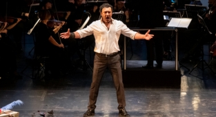 Duayen Tenor Erol Uras, muhteşem bir konser ile anıldı