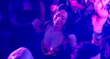 Altın Palmiye Ödüllü Anora'dan ilk fragman yayınlandı