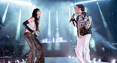Kenan Doğulu'ya İzmir konserinde Edis ve Sıla sürprizi
